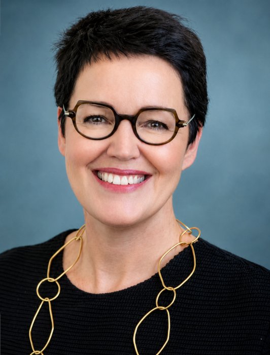 Portrait of Dr. Sarah Burke